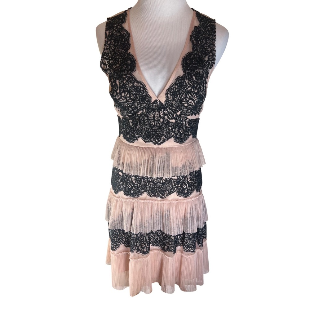 BCBGMAXAZRIA Pink Black‎ Lace Fairygrunge Tulle Whimsigoth Mini Dress Size 02